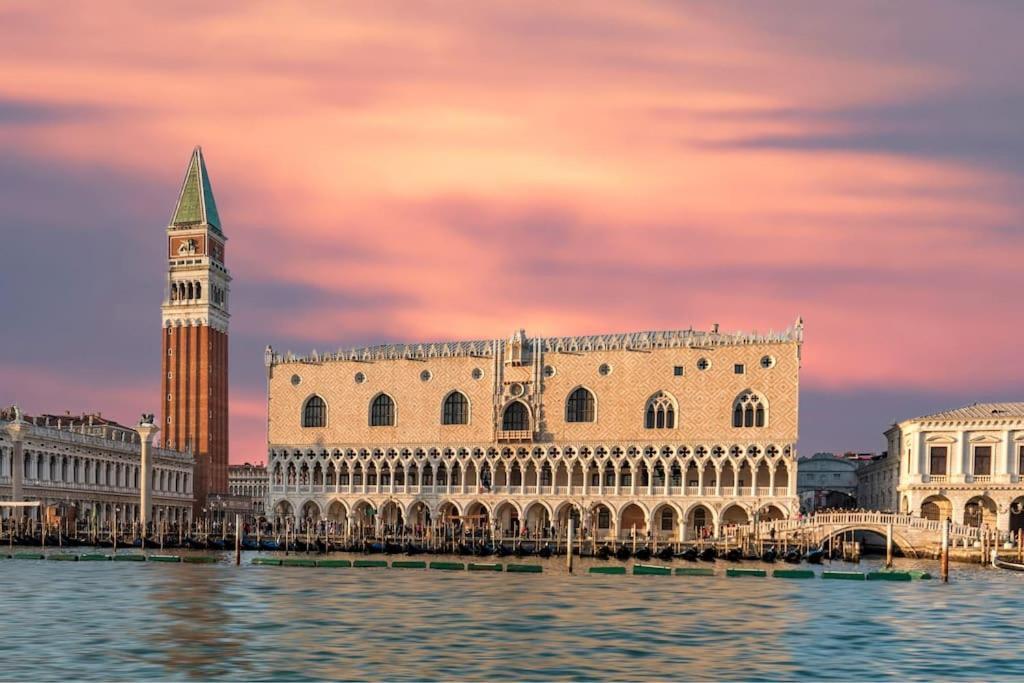 San Marco - Elegante Suite Velence Kültér fotó